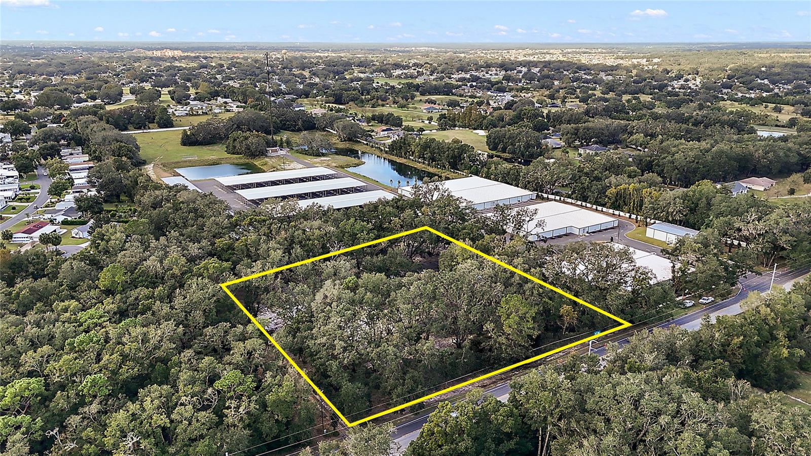 Photo of 41015 COUNTY ROAD 25 WEIRSDALE FL 32195