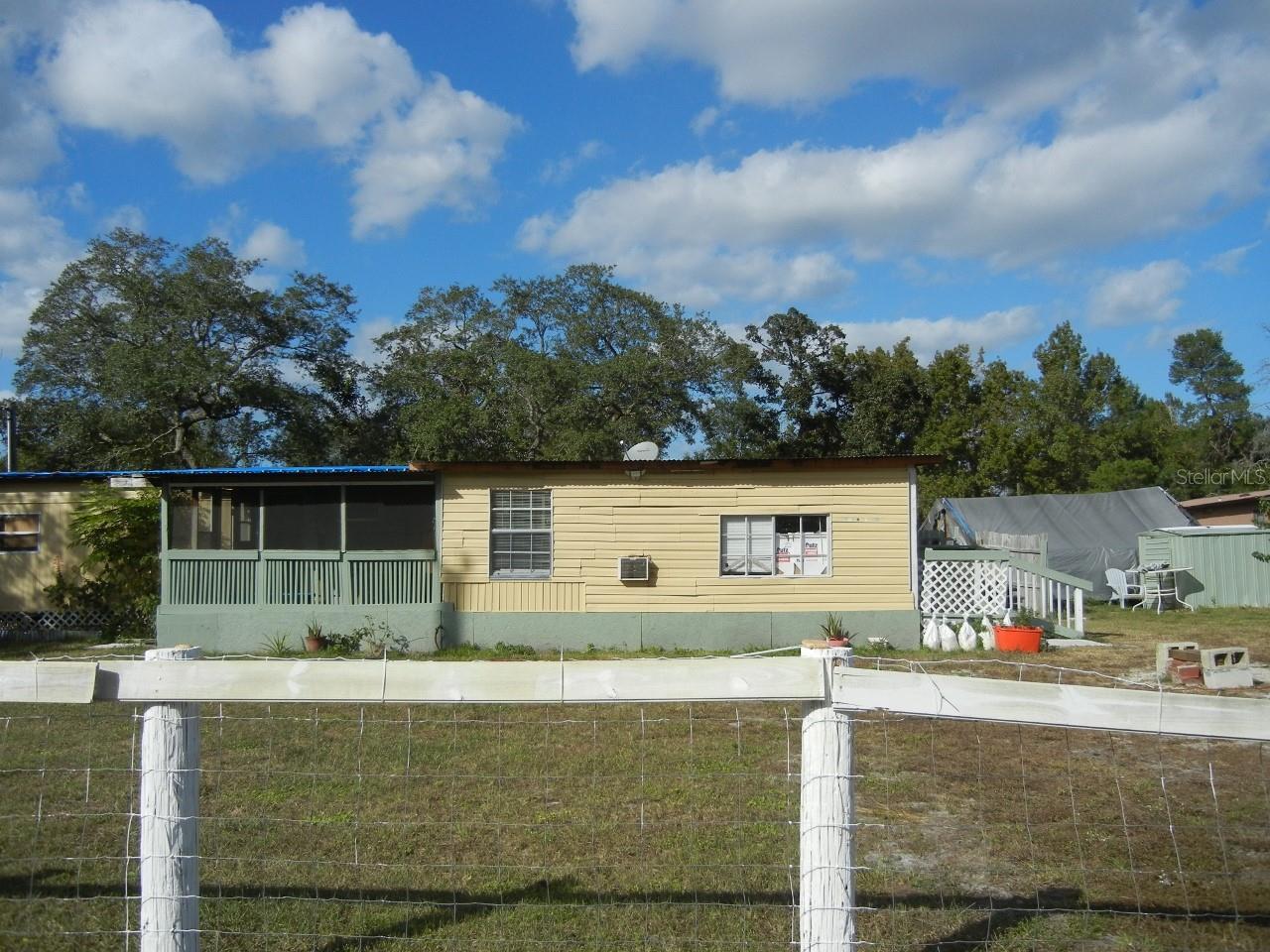 Photo of 27945 VEVA AVENUE PAISLEY FL 32767