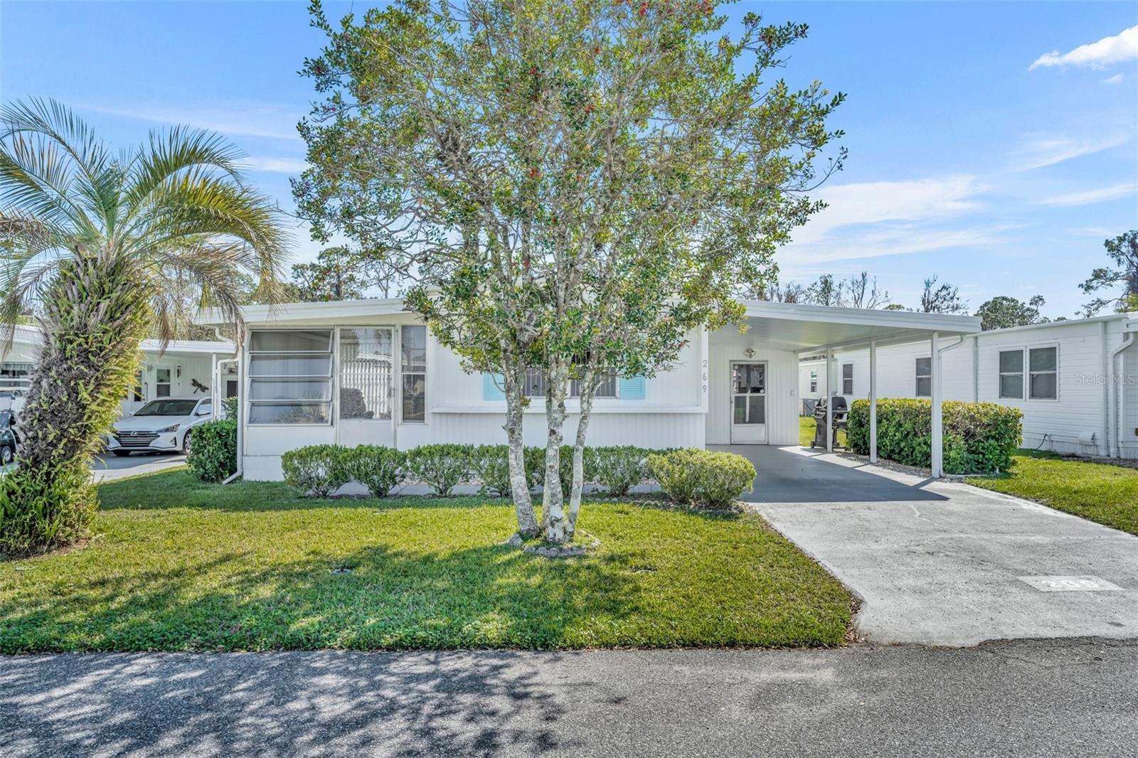 Photo of 269 KELOU COURT LEESBURG FL 34788
