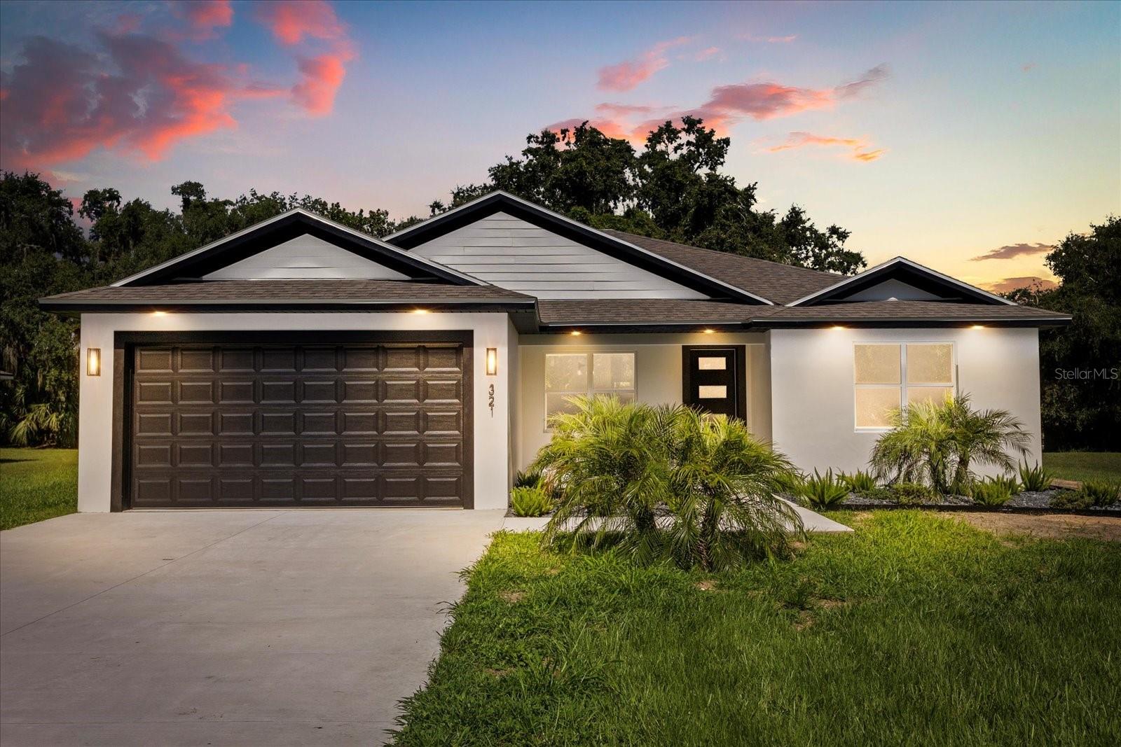 Photo of 321 WATERSHORE DRIVE LEESBURG FL 34748