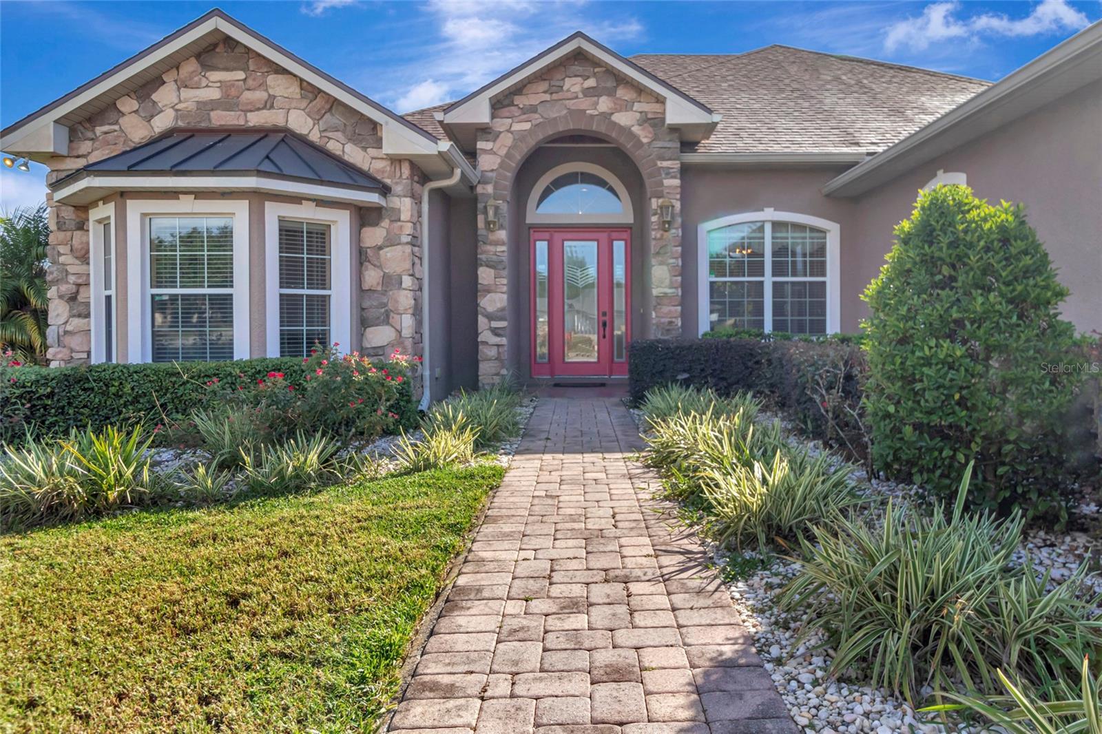 Photo of 18139 GREAT BLUE HERON DRIVE GROVELAND FL 34736