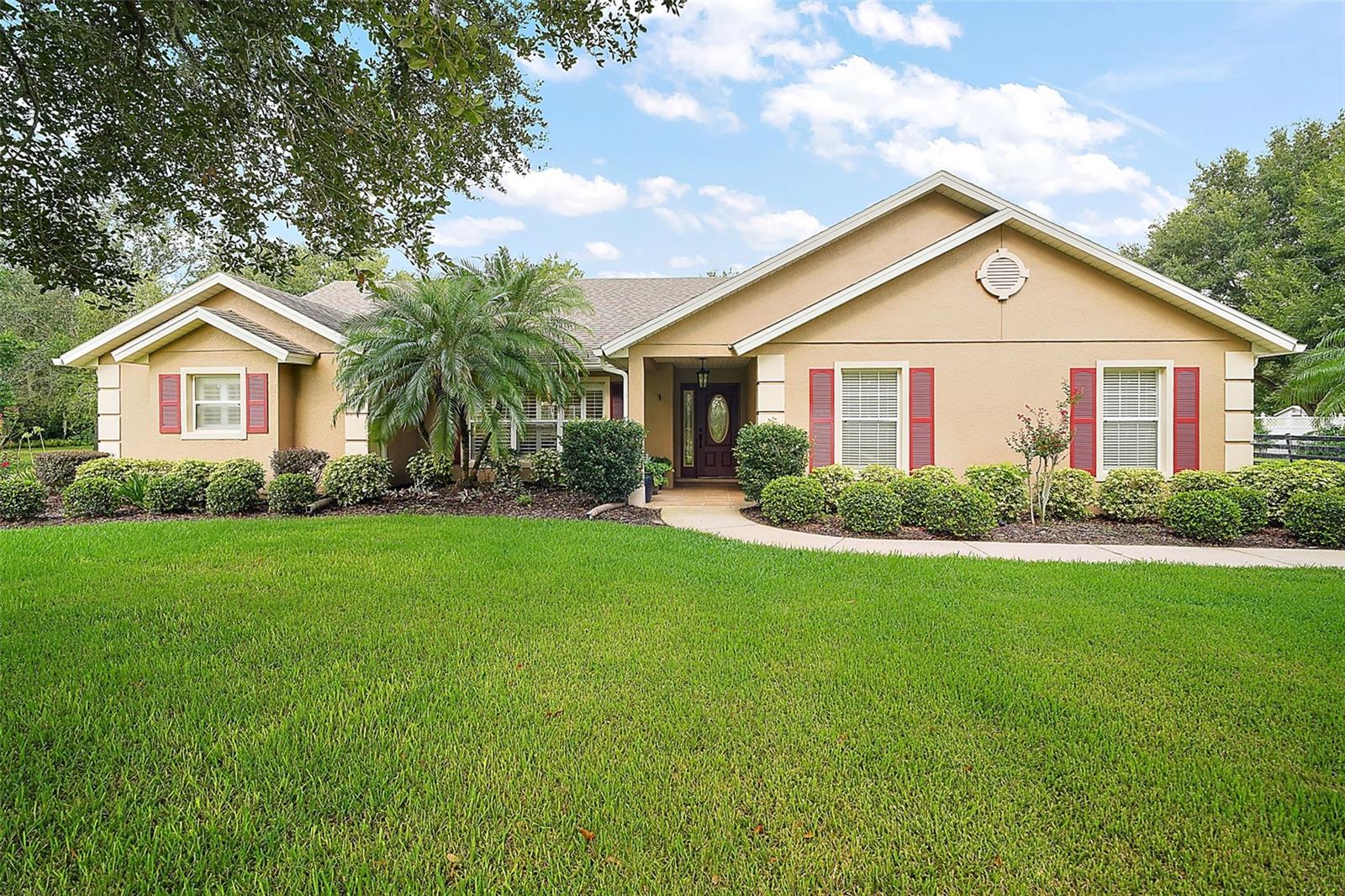 Photo of 7685 LAKE ANGELINA DRIVE MOUNT DORA FL 32757