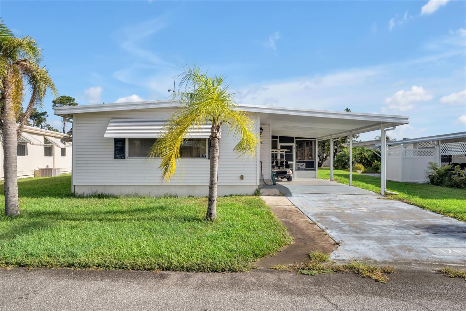 Photo of 178 PARADISE LEESBURG FL 34788