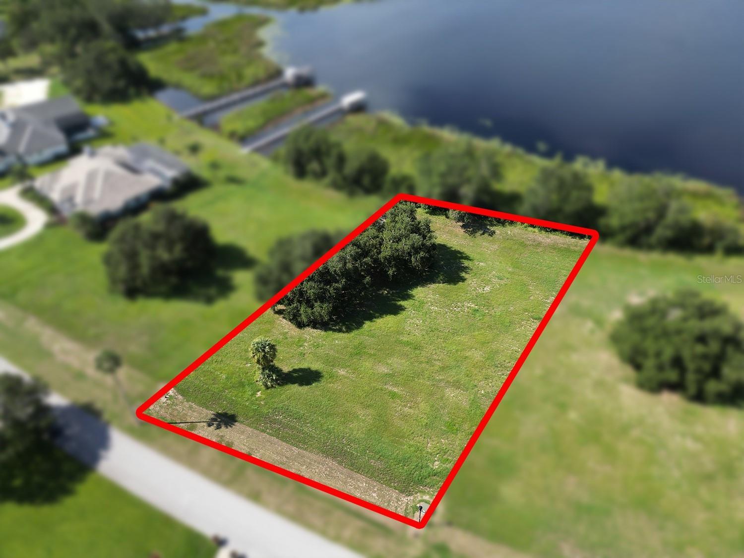 Photo of ROYAL PALM DRIVE #15 GROVELAND FL 34736