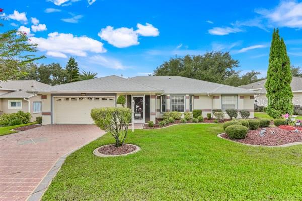 Photo of 4950 GLEN COE STREET LEESBURG FL 34748