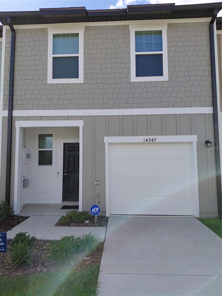 Photo of 14947 PISA PARKWAY DADE CITY FL 33523
