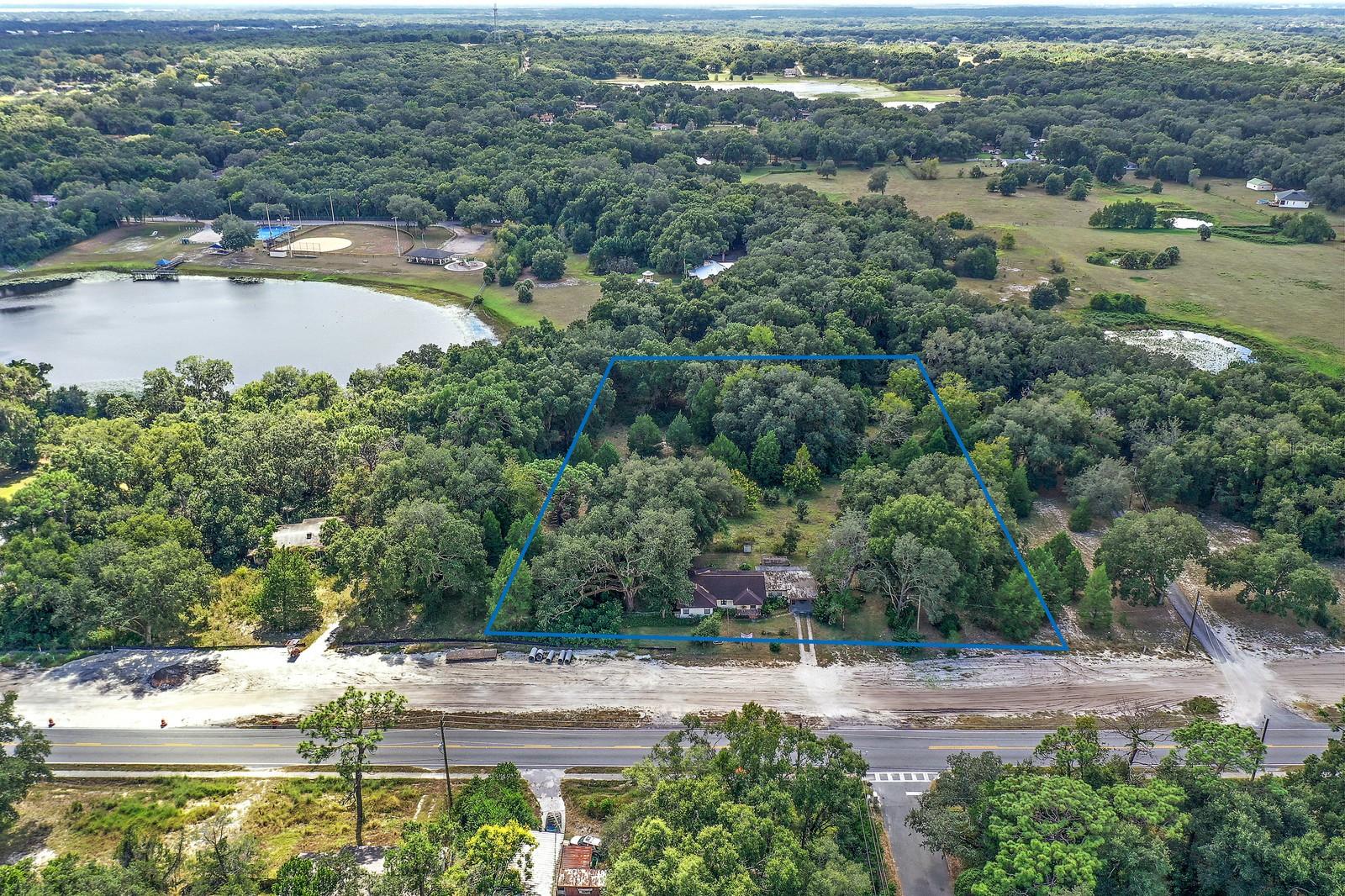 Photo of 2048 MILLER BOULEVARD FRUITLAND PARK FL 34731