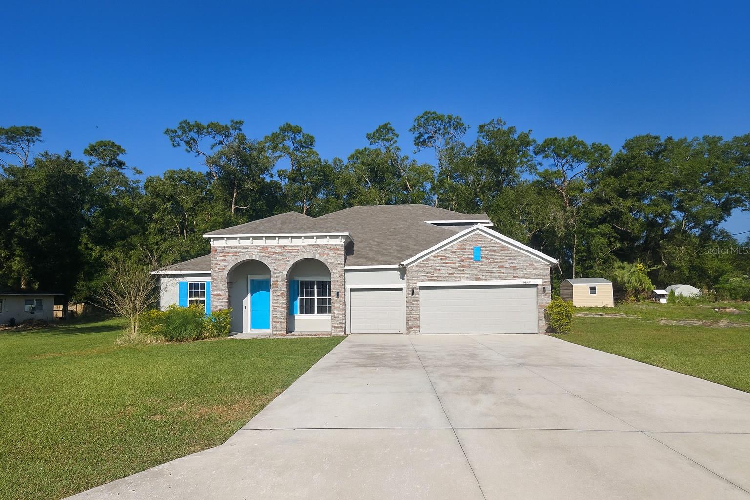 Photo of 26047 EXMOOR DRIVE SORRENTO FL 32776