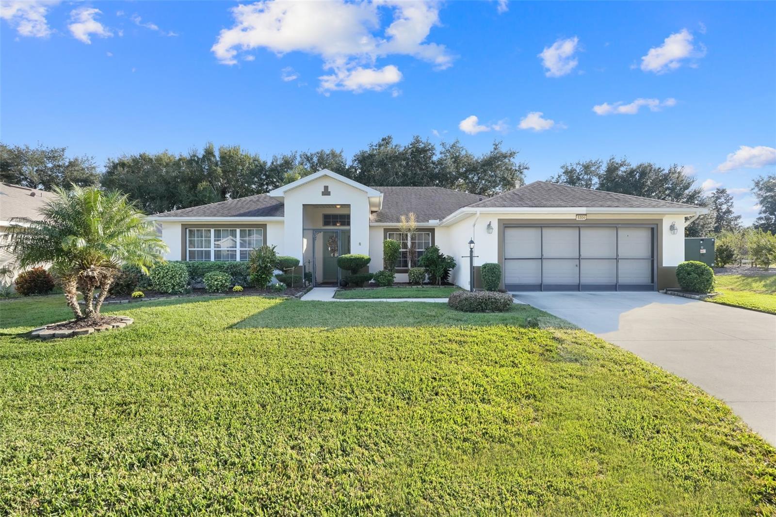 Photo of 5304 FANTASY WAY LEESBURG FL 34748