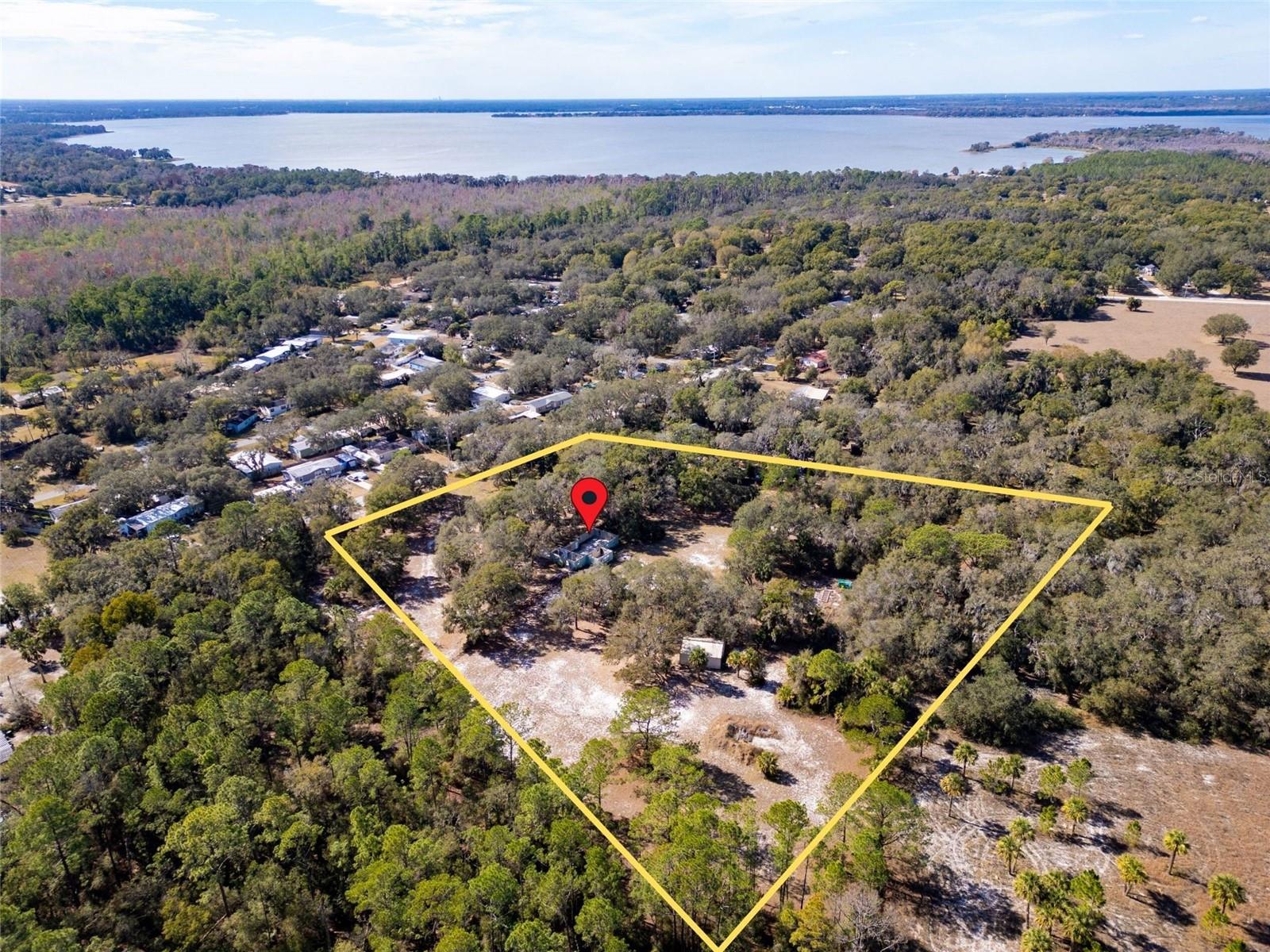 Photo of 8725 TREASURE ISLAND ROAD LEESBURG FL 34788