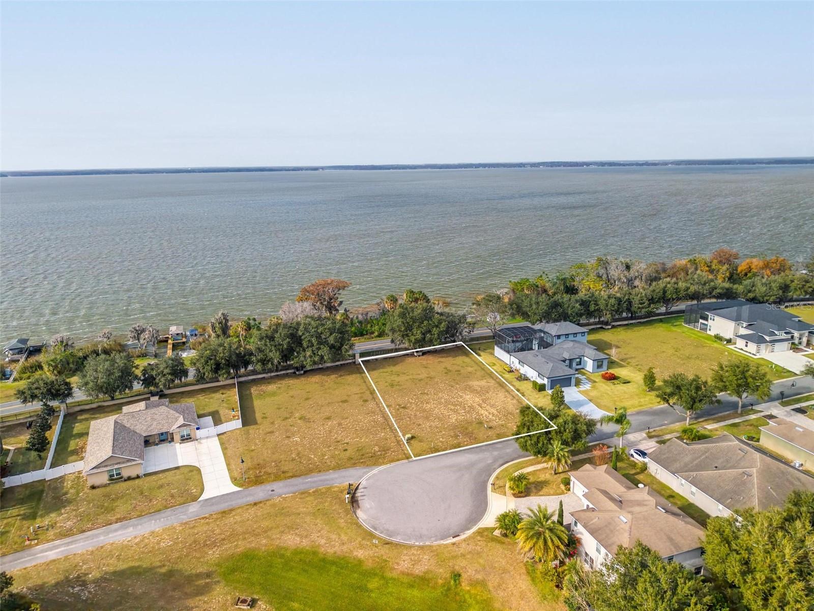 Photo of 3231 LANDING VIEW TAVARES FL 32778