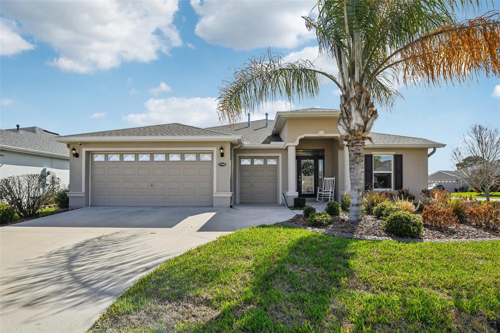 Photo of 27040 CAMERONS RUN LEESBURG FL 34748