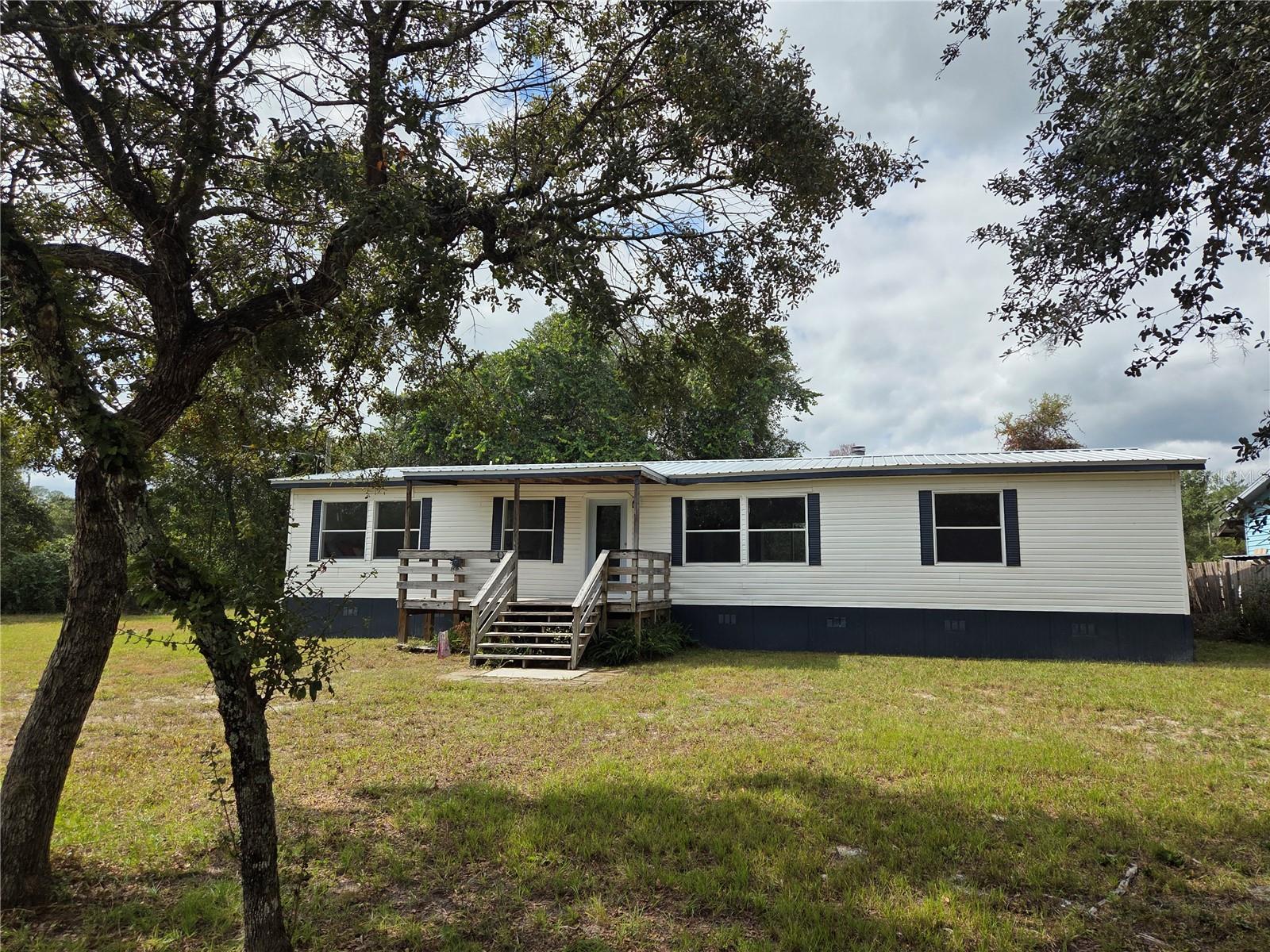 Photo of 47807 STATE ROAD 19 ALTOONA FL 32702
