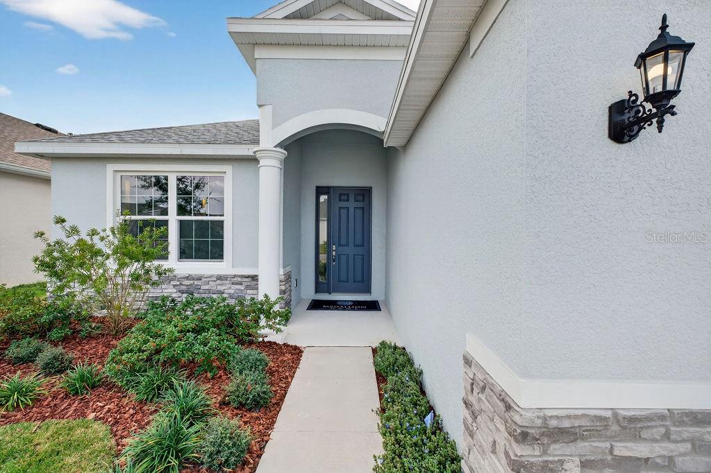 Photo of 2046 WALLINGFORD LOOP MOUNT DORA FL 32757