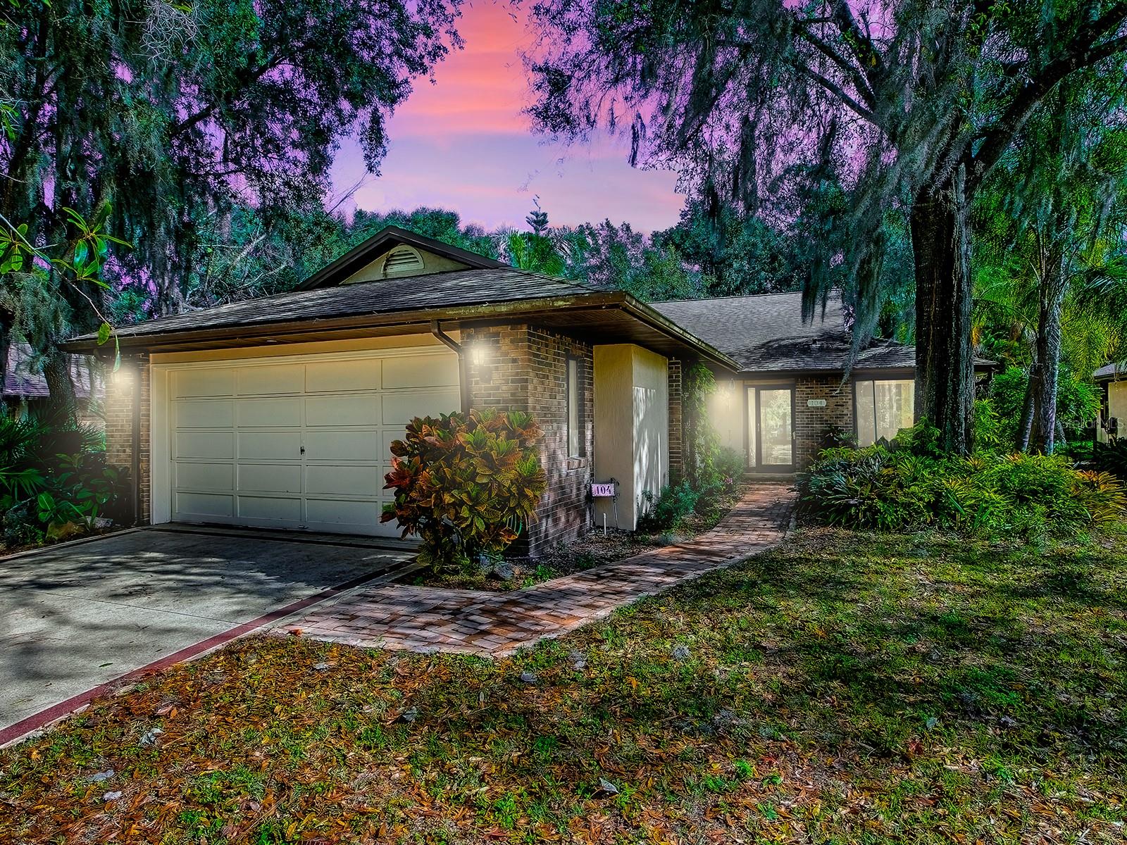 Photo of 104 WATERWOOD DRIVE YALAHA FL 34797