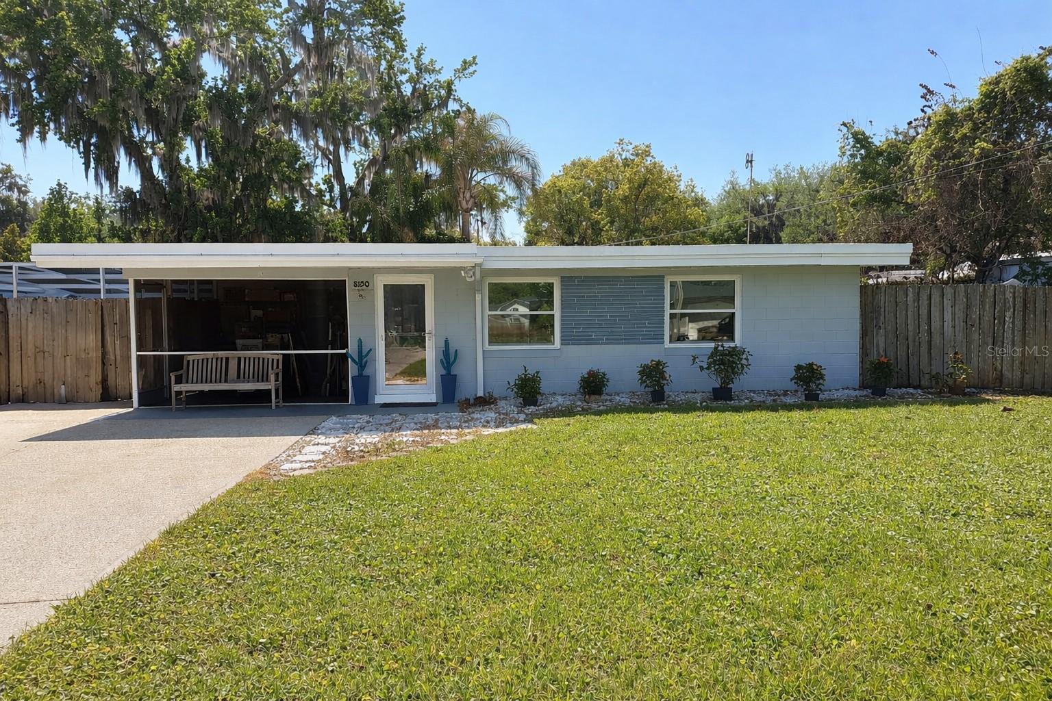 Photo of 8150 SPRING DRIVE YALAHA FL 34797