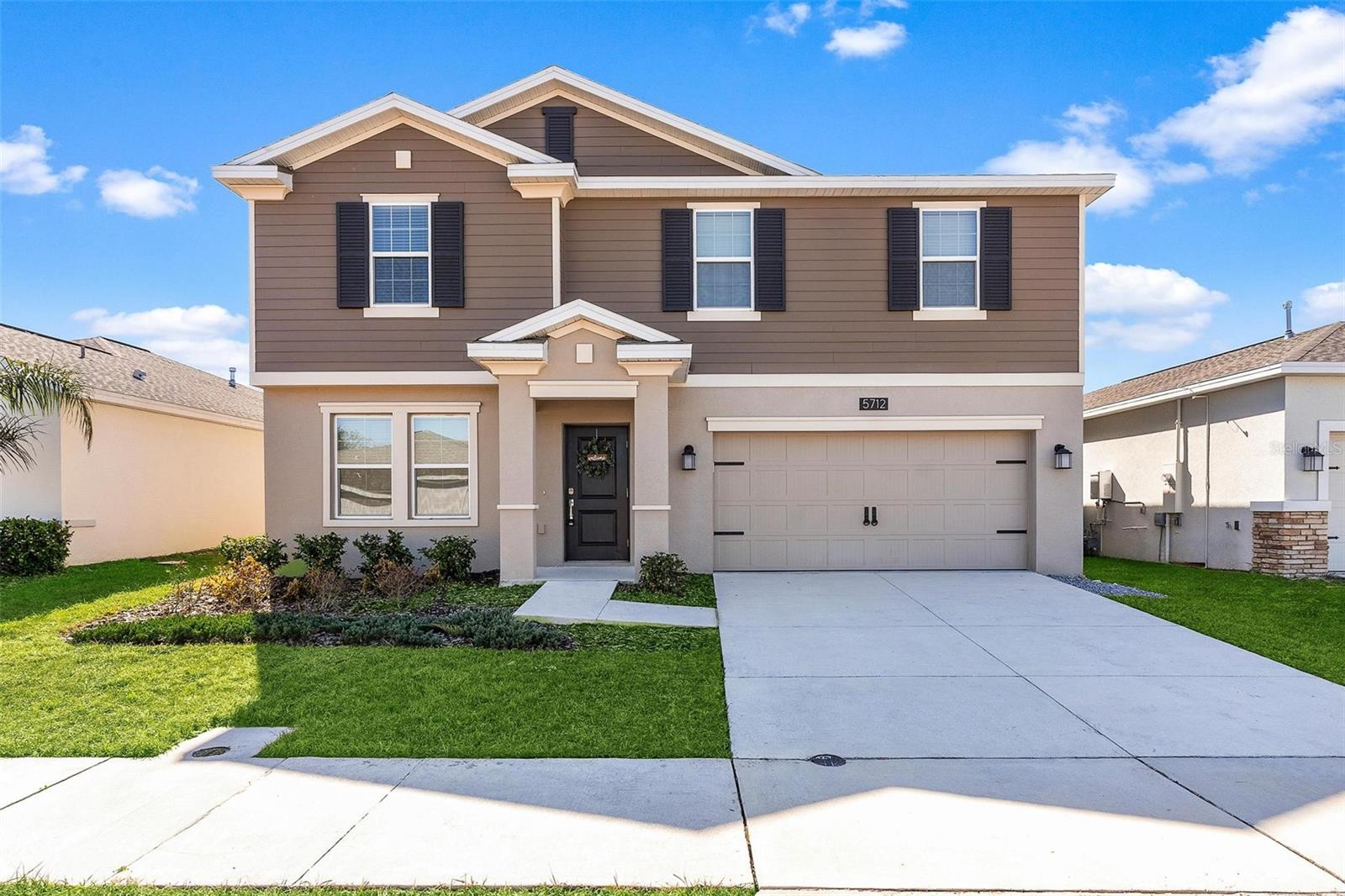 Photo of 5712 BRISTLELEAF COURT LEESBURG FL 34748