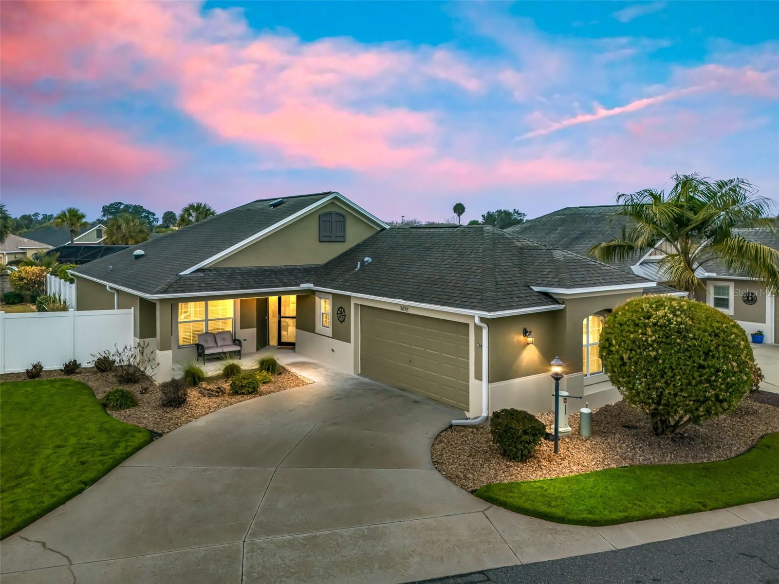 Photo of 3698 ROBERTSON WAY THE VILLAGES FL 32163