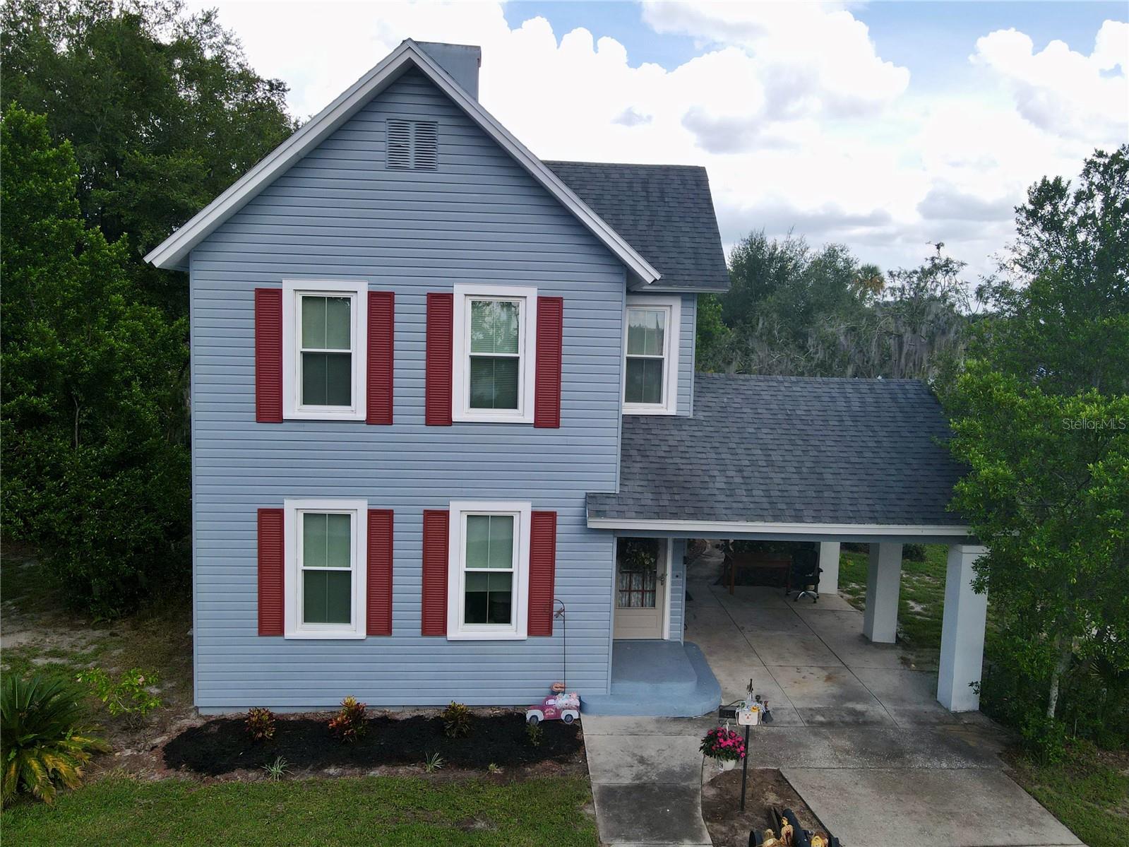 Photo of 243 S CENTRAL AVENUE UMATILLA FL 32784