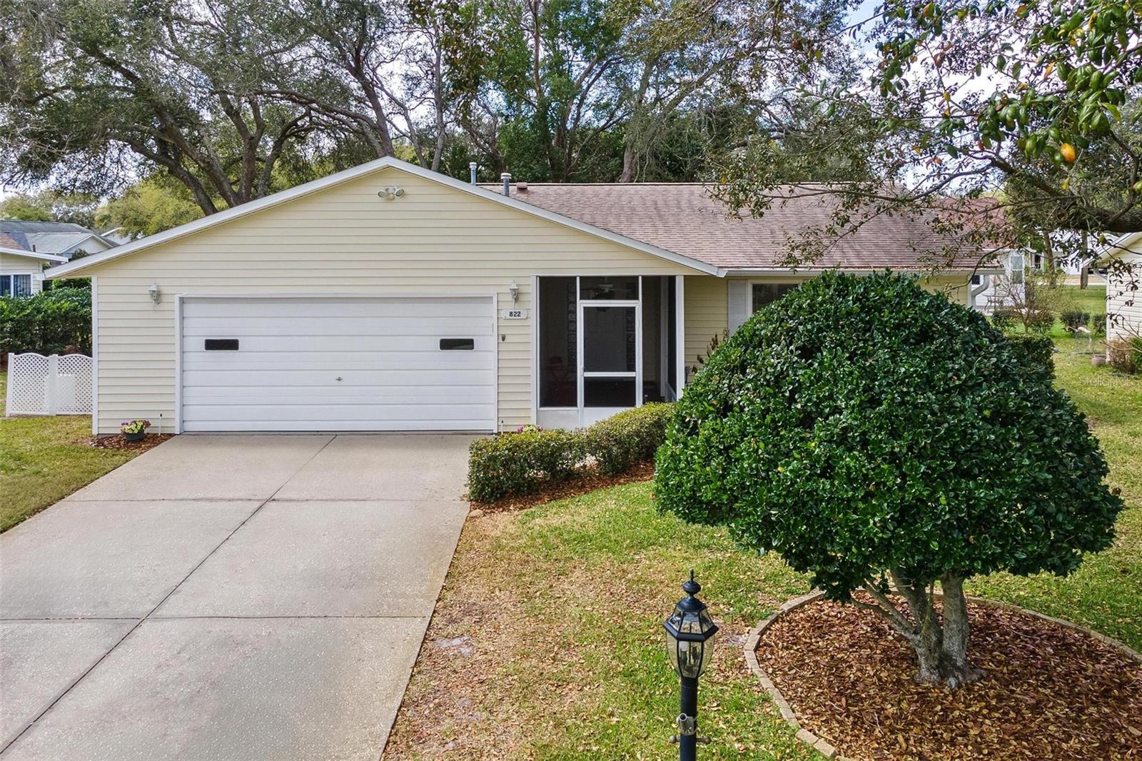Photo of 822 DUNDEE CIRCLE #822 LEESBURG FL 34788