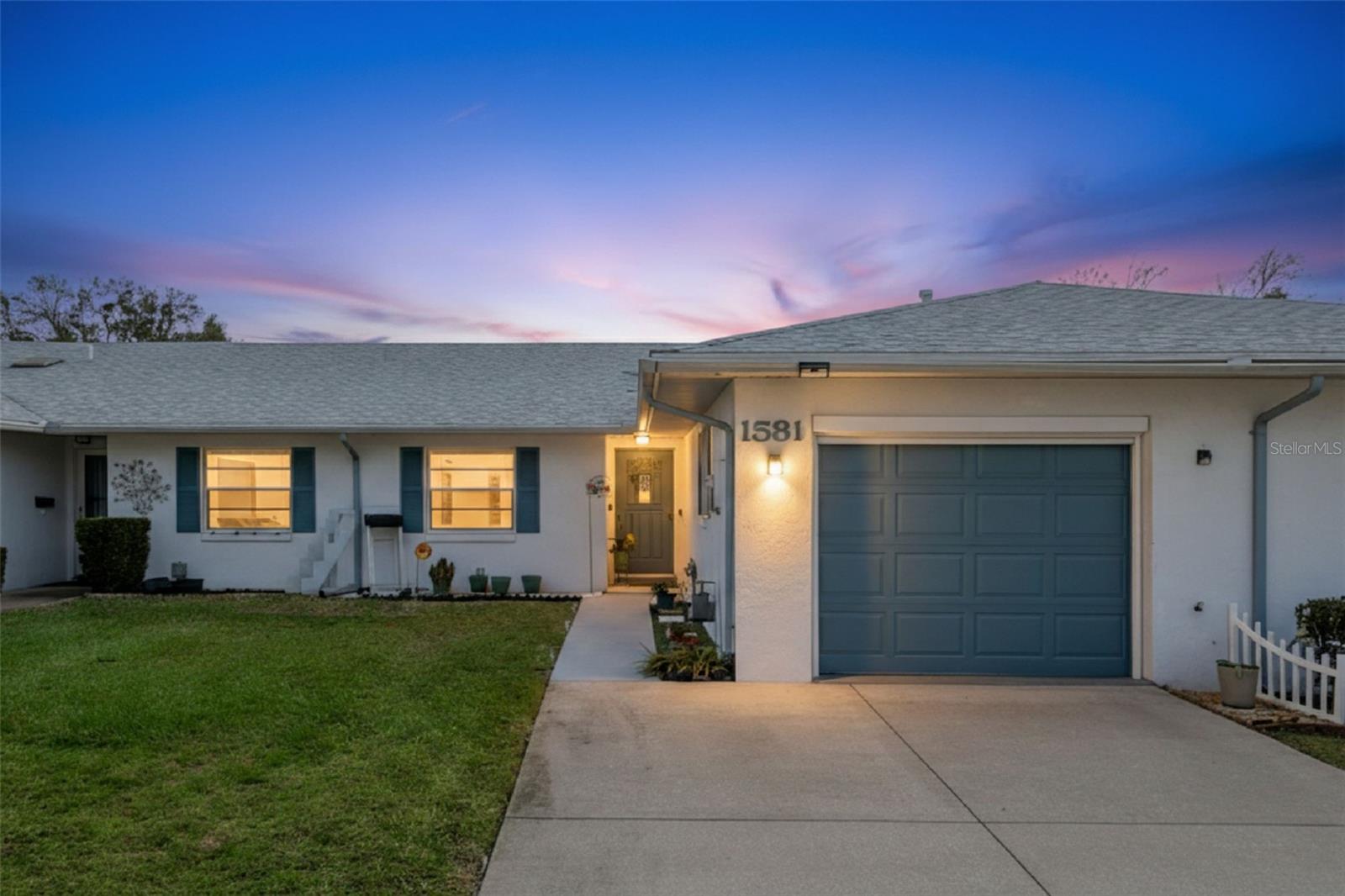 Photo of 1581 OAKVIEW CIRCLE WINTER HAVEN FL 33880