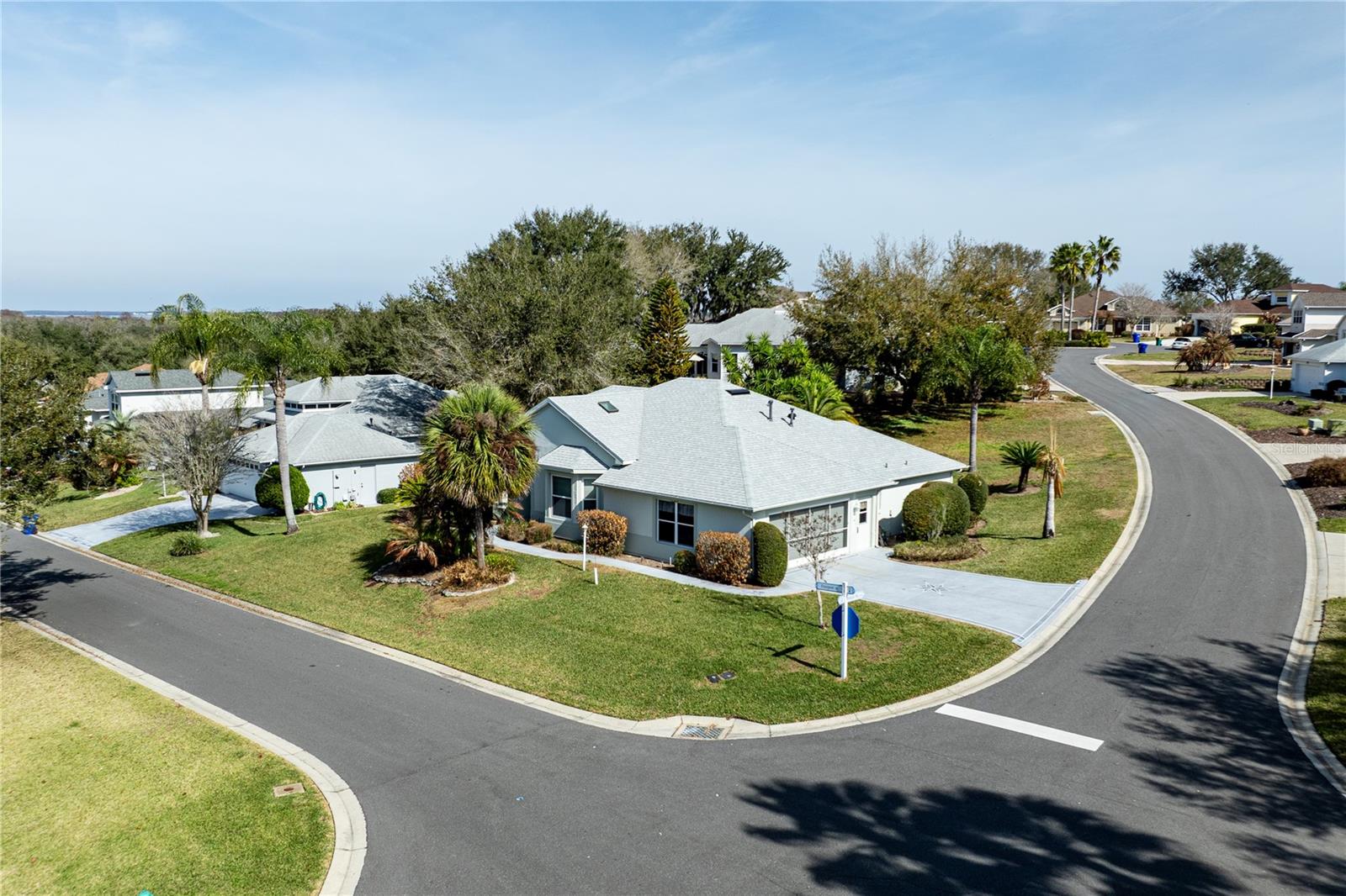 Photo of 5732 FREEPORT DRIVE TAVARES FL 32778