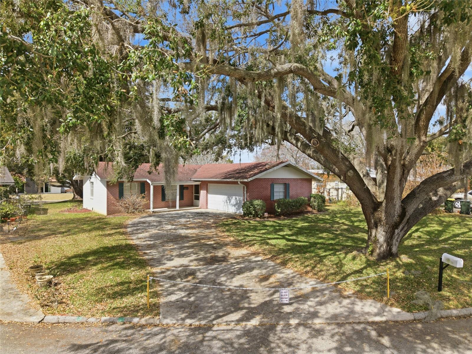 Photo of 530 MAR NAN MAR PLACE CLERMONT FL 34711