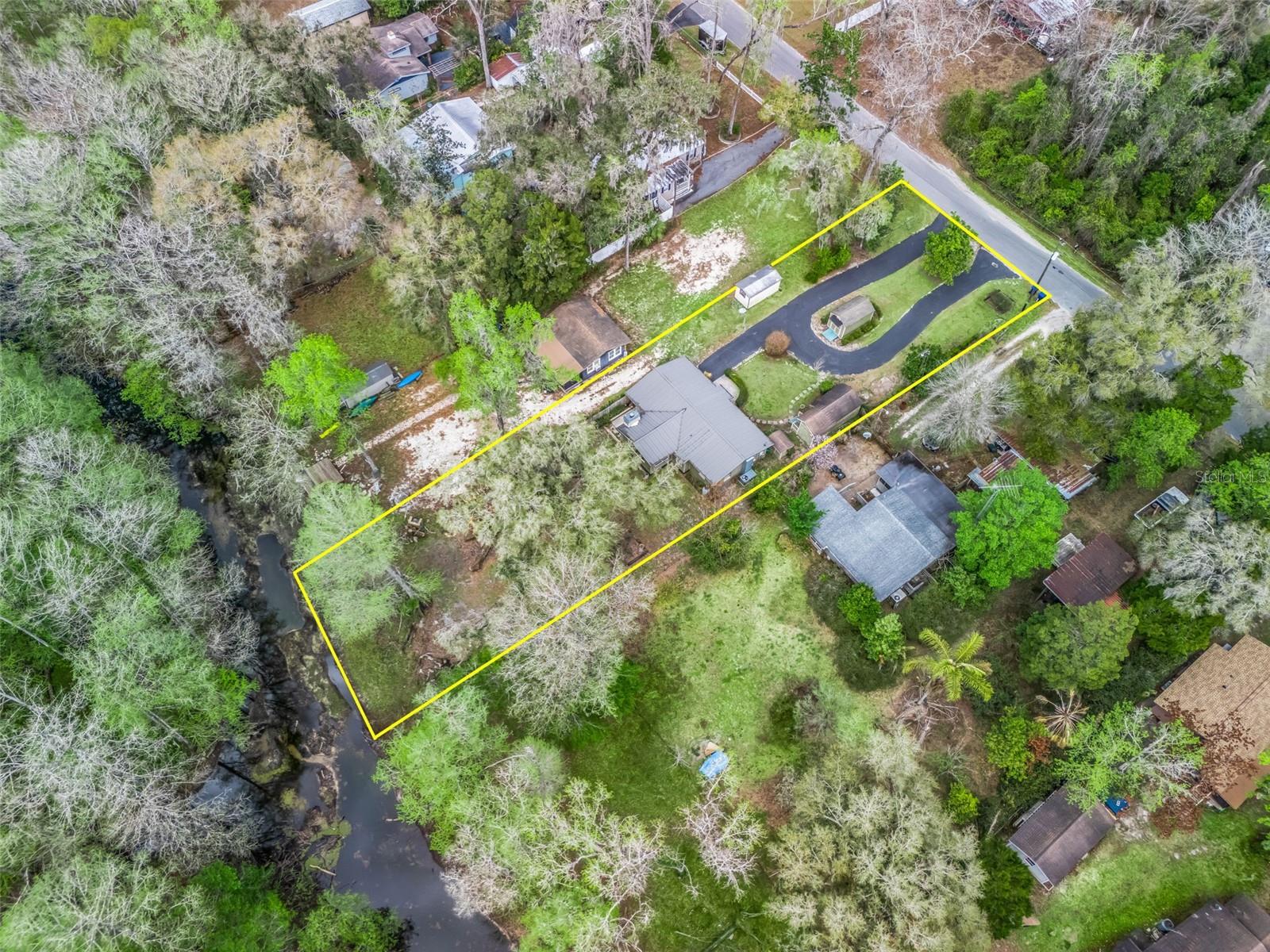 Photo of 8701 CR 647 S BUSHNELL FL 33513