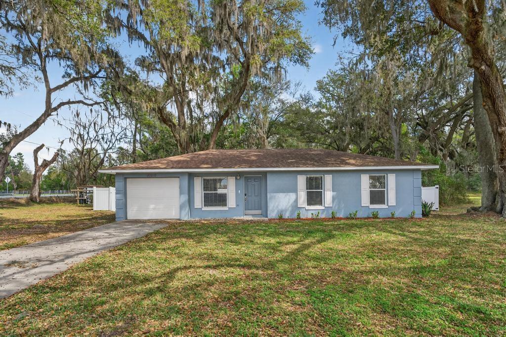 Photo of 42210 W LAKEVIEW DRIVE ALTOONA FL 32702