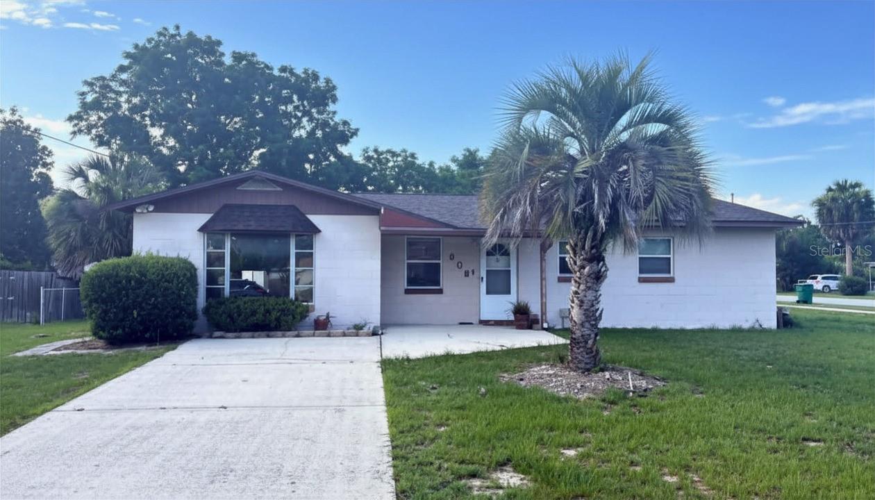 Photo of 606 JEWELL STREET FRUITLAND PARK FL 34731