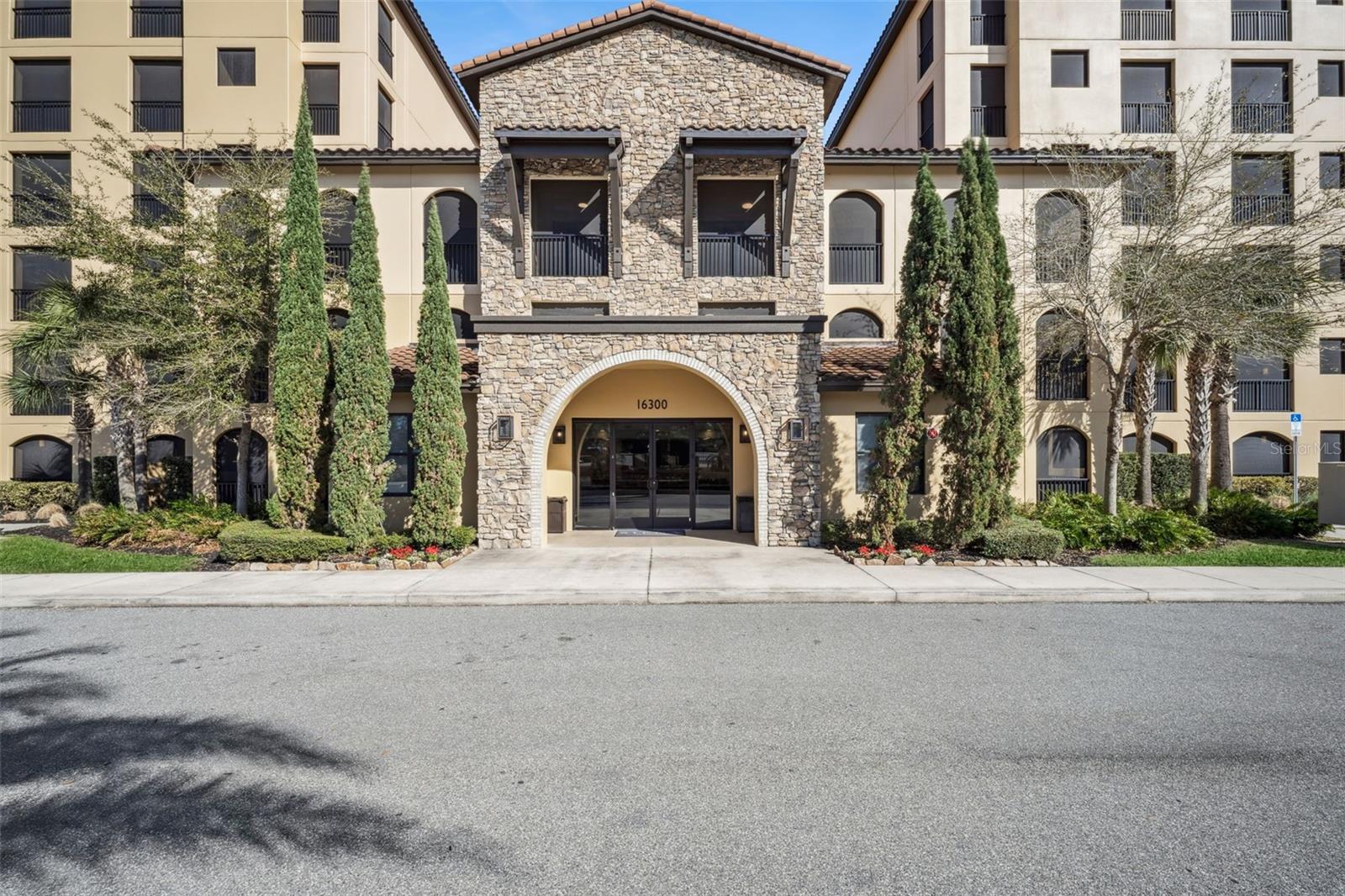 Photo of 16300 COUNTY ROAD 455 #503 MONTVERDE FL 34756