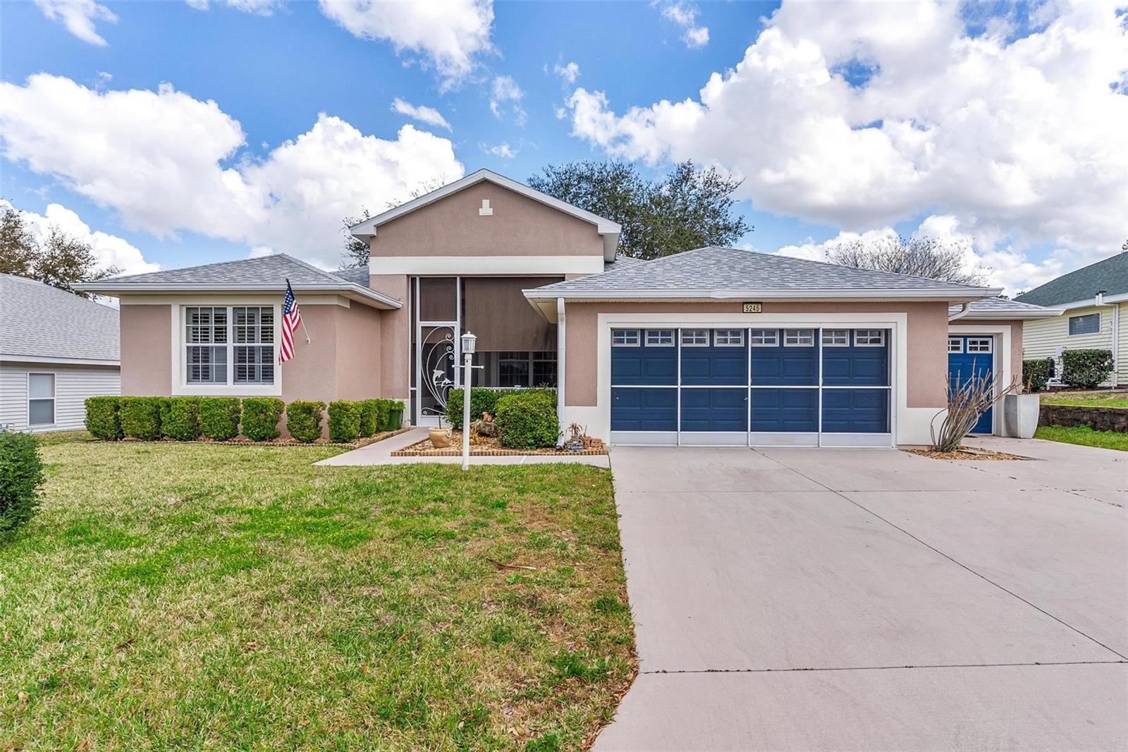 Photo of 5245 CHINA SEA DRIVE TAVARES FL 32778