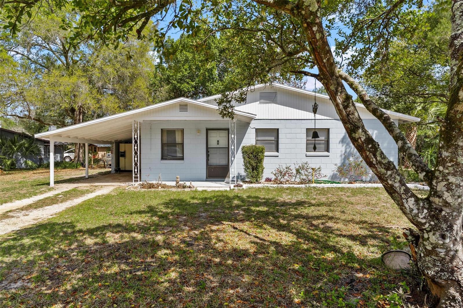 Photo of 501 POINSETTIA AVENUE FRUITLAND PARK FL 34731