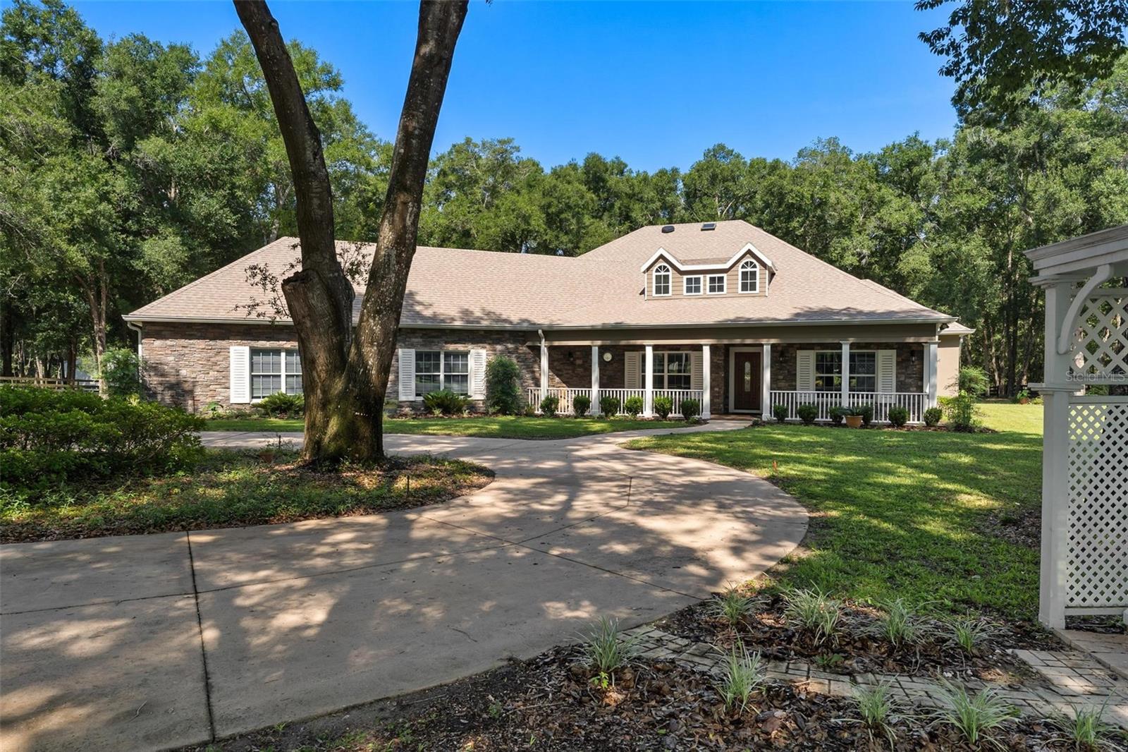 Photo of 35629 SENECA RESERVE DRIVE EUSTIS FL 32736