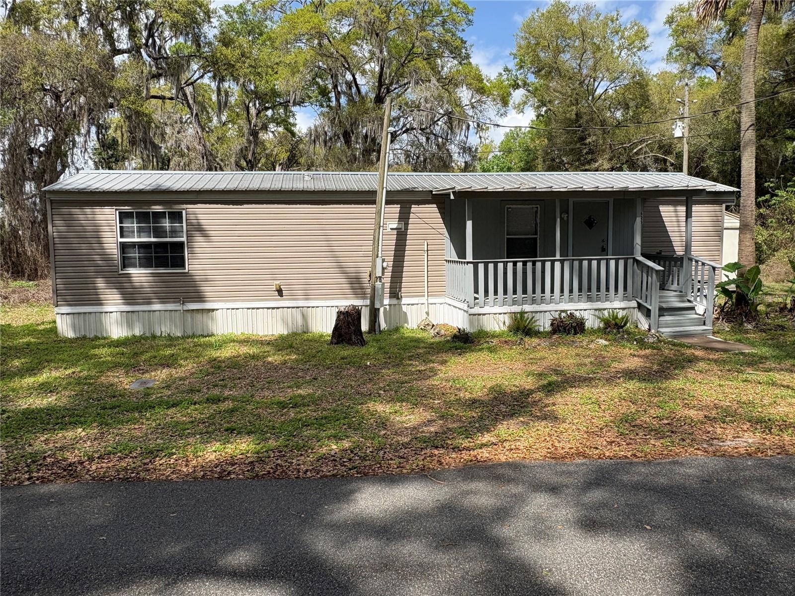 Photo of 654 NW 6TH AVENUE WEBSTER FL 33597