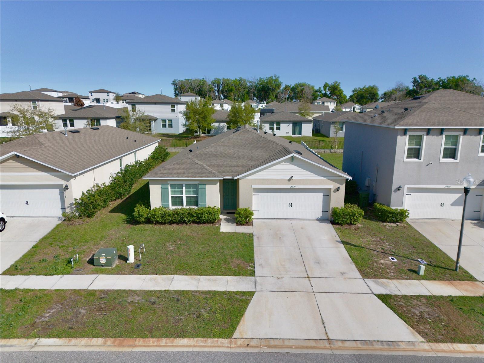 Photo of 29320 ARMOYAN BOULEVARD LEESBURG FL 34748