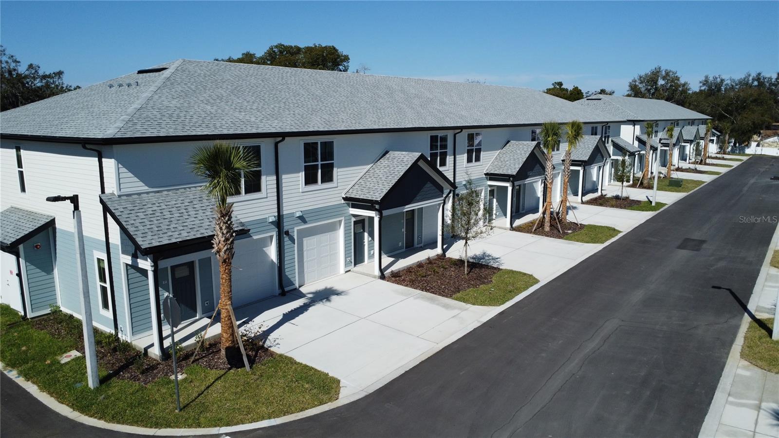Photo of 1129 E CAROLINE STREET TAVARES FL 32778