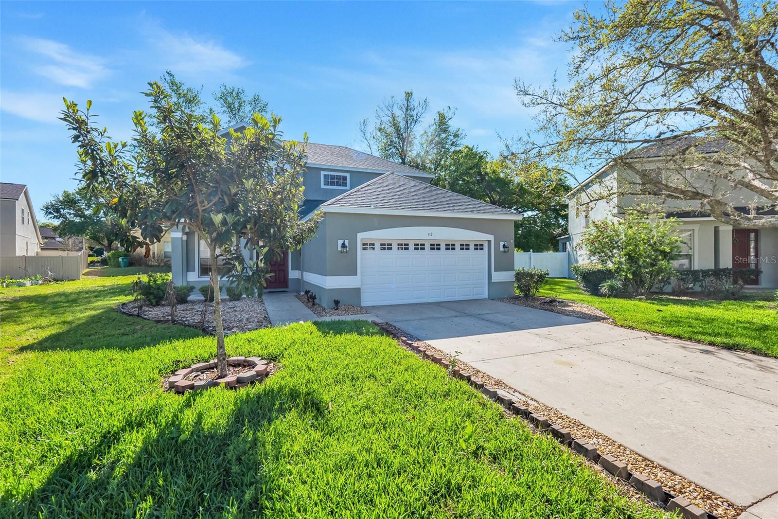 Photo of 413 SPLIT OAK COURT EUSTIS FL 32736