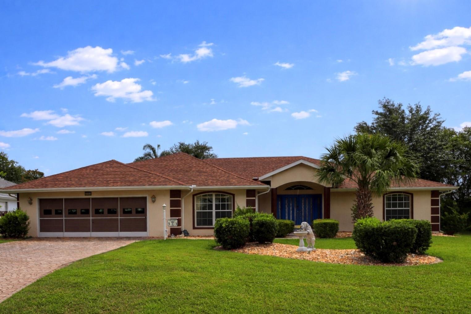 Photo of 21300 ROYAL ST GEORGES LANE LEESBURG FL 34748