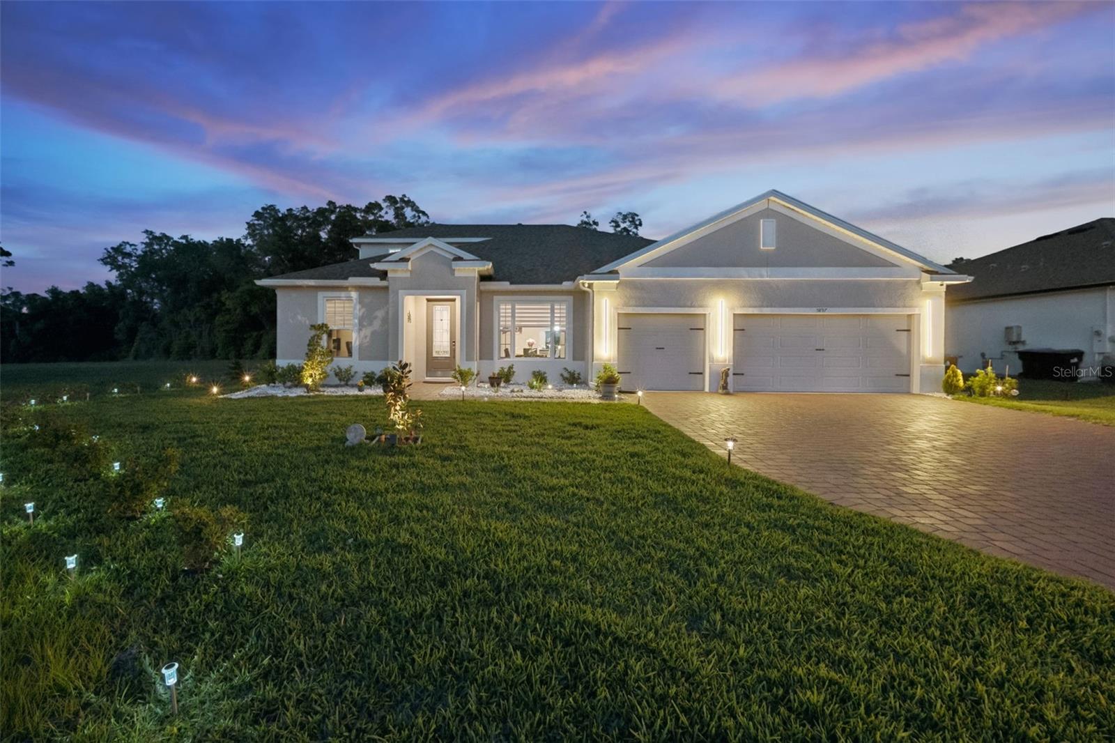 Photo of 5897 SIERRA CROWN STREET MOUNT DORA FL 32757