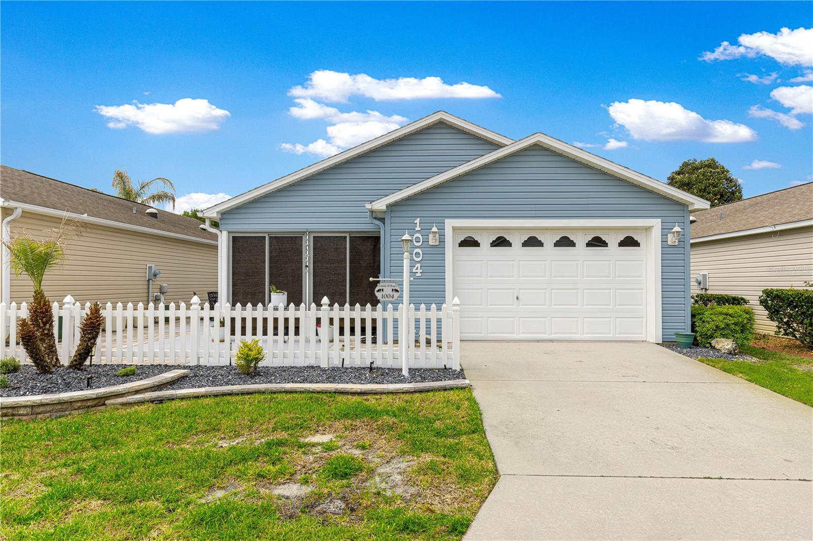Photo of 1004 DAVIT PLACE THE VILLAGES FL 32162