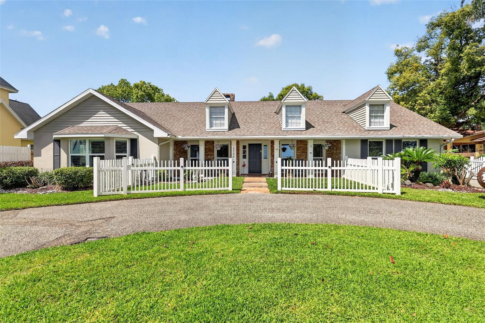 Photo of 1735 LAKESHORE DRIVE MOUNT DORA FL 32757