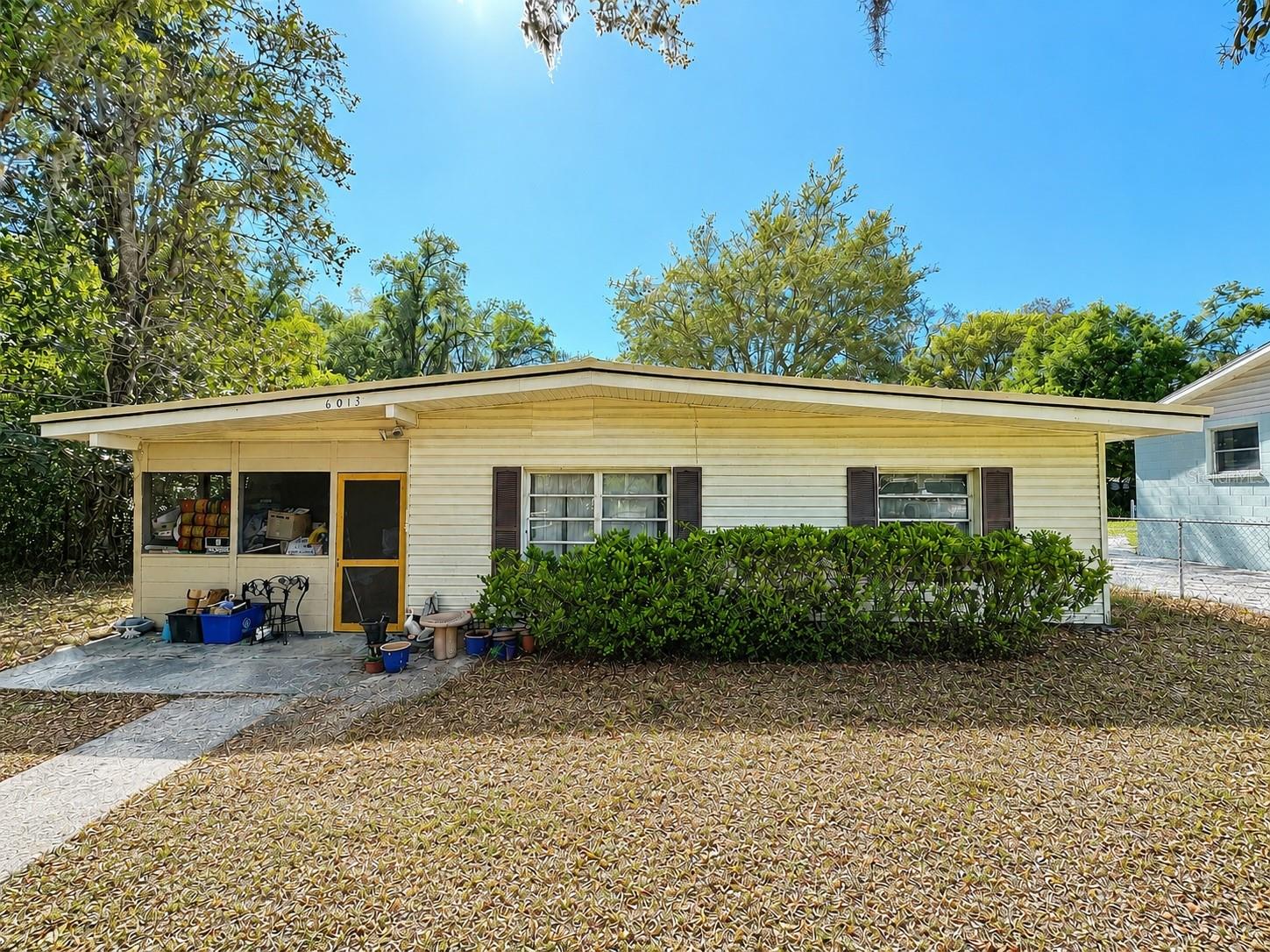 Photo of 6013 IDLE A WHILE CIRCLE DADE CITY FL 33523