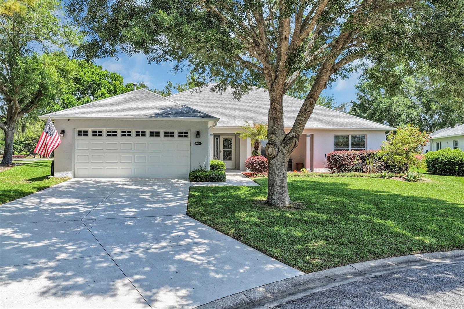 Photo of 4401 POPLAR GROVE COURT LEESBURG FL 34748
