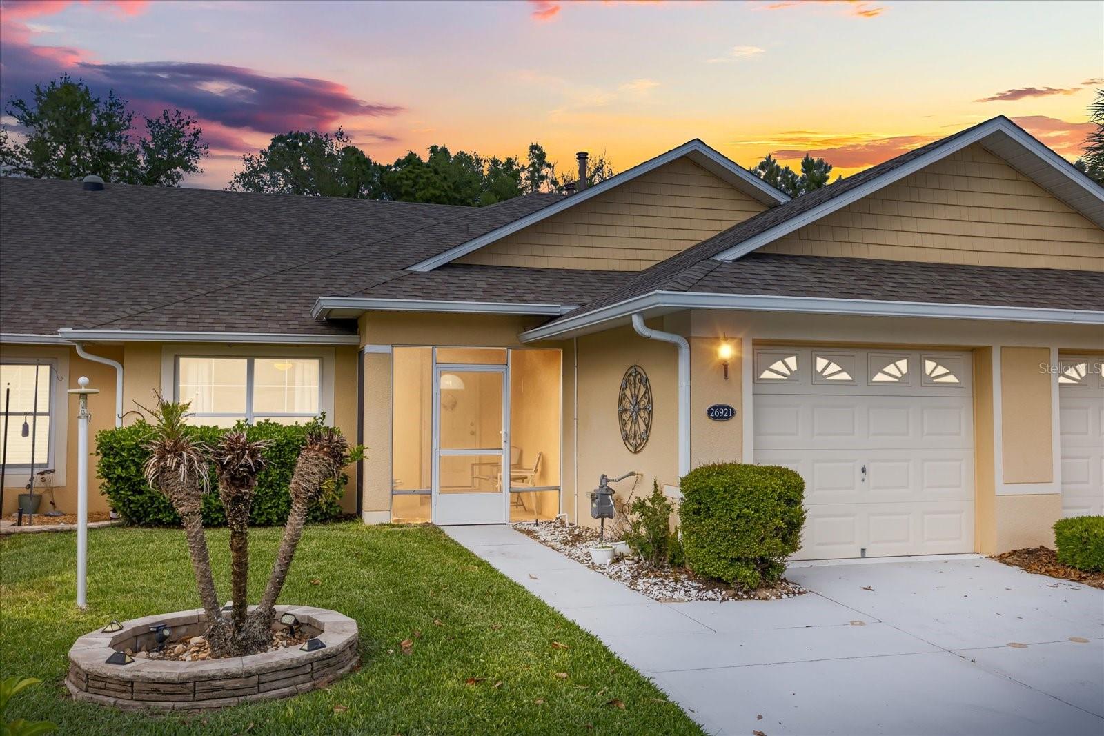Photo of 26921 WHITE PLAINS WAY LEESBURG FL 34748