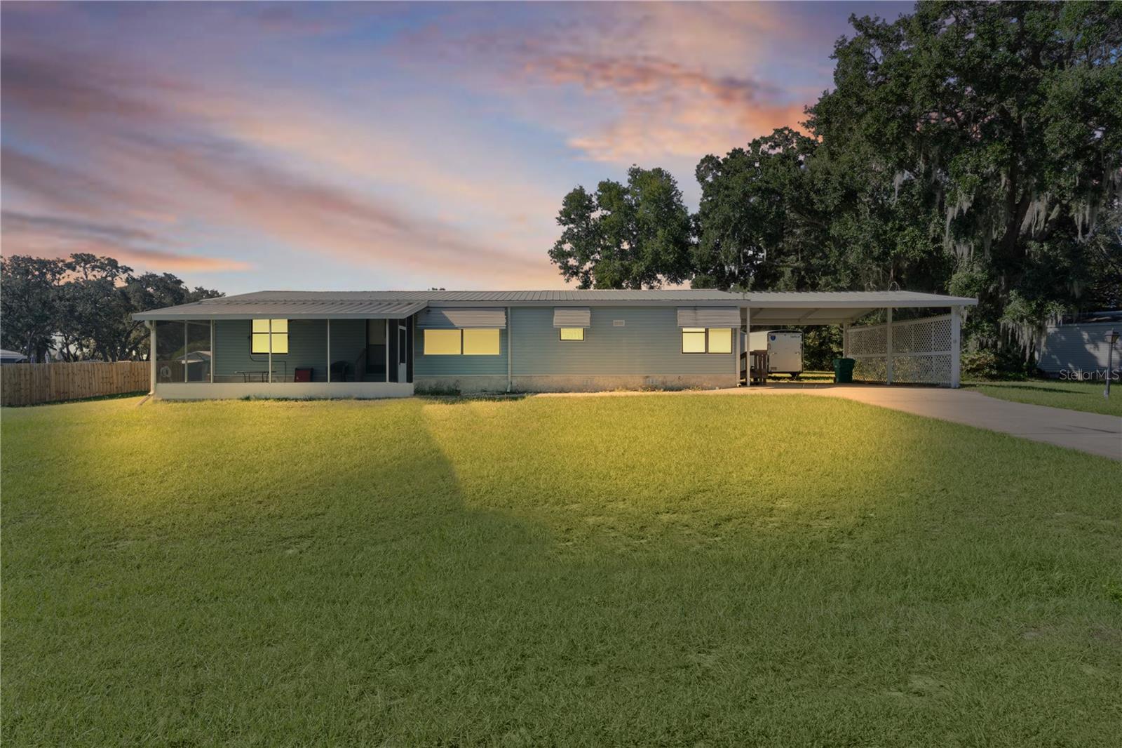 Photo of 13904 COUNTY ROAD 109D LADY LAKE FL 32159