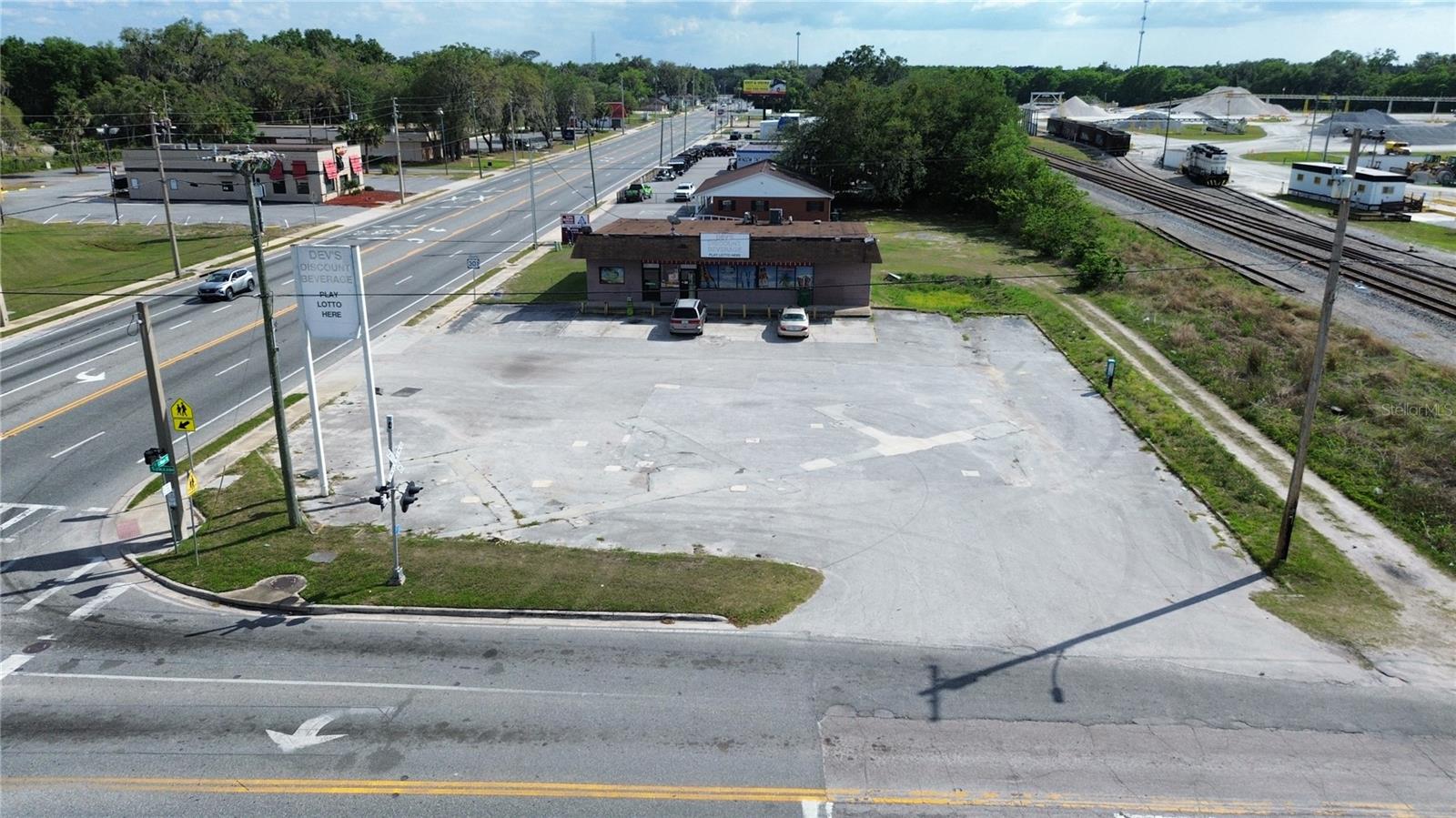 Photo of 405 S MAIN STREET WILDWOOD FL 34785