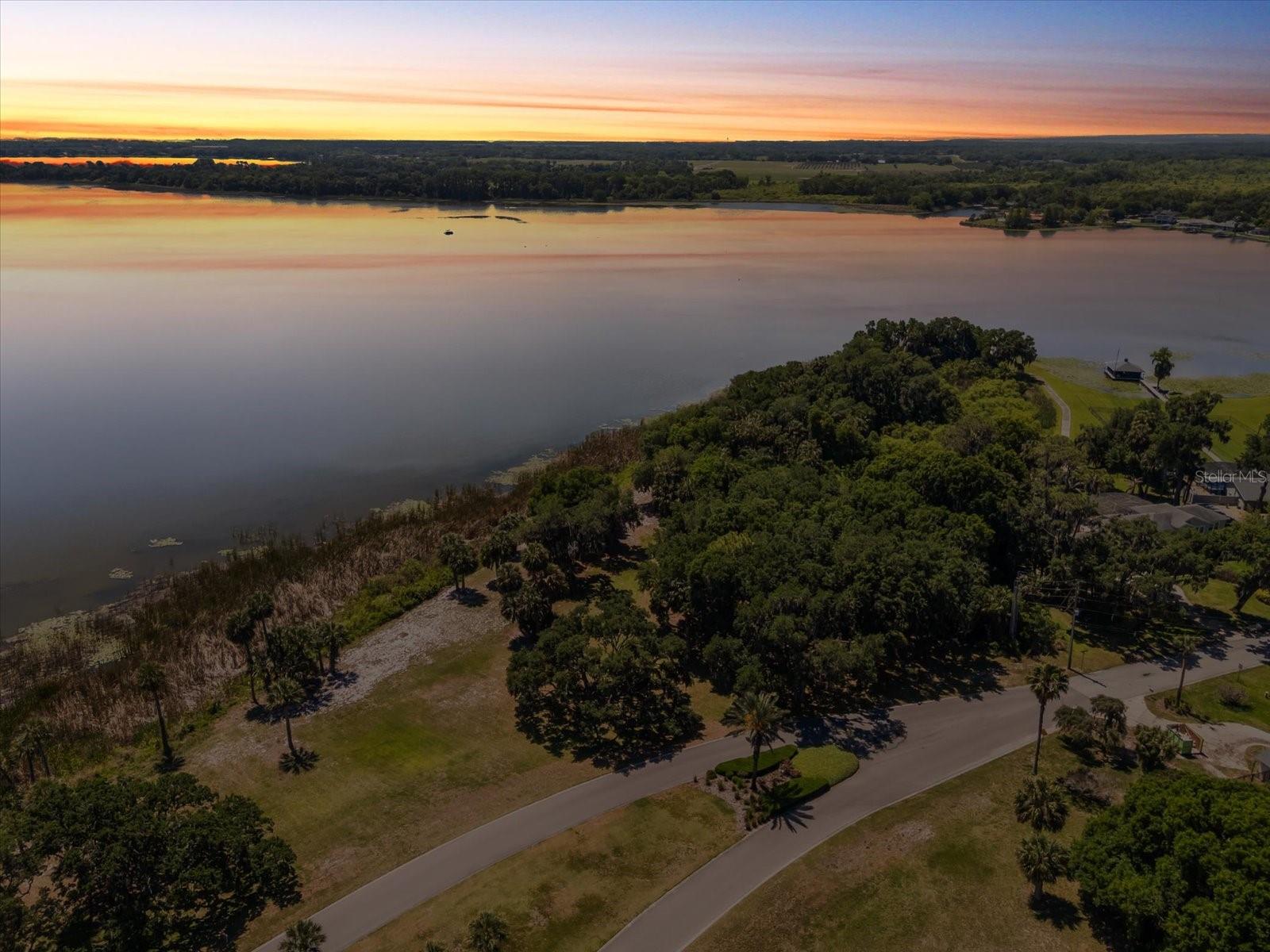 Photo of TBD DEER ISLAND ROAD TAVARES FL 32778