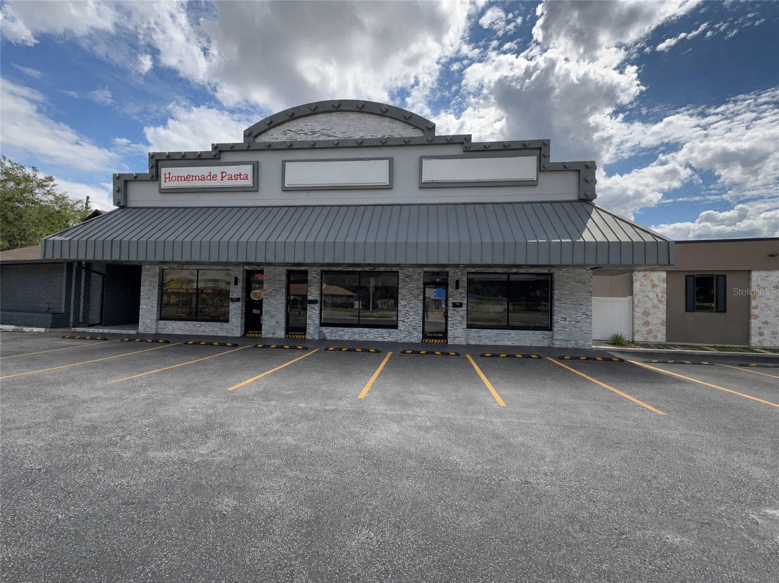 Photo of 4207 EDGEWATER DRIVE #B ORLANDO FL 32804