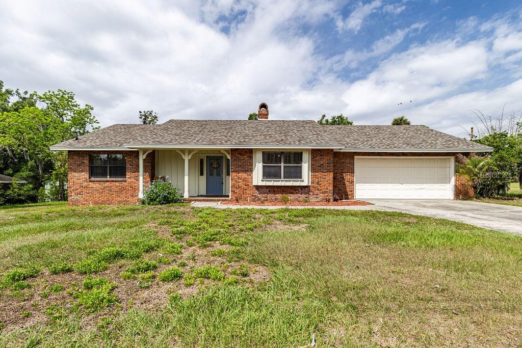 Photo of 1606 FAHNSTOCK STREET EUSTIS FL 32726